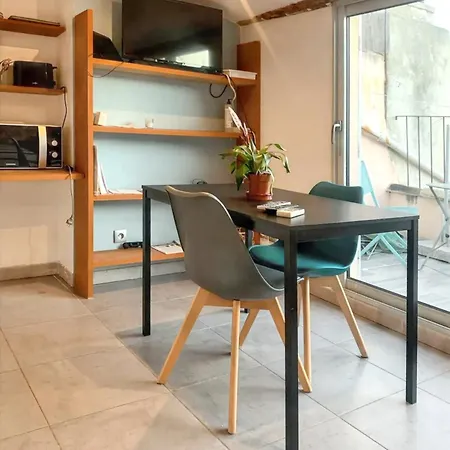 Avec Terrasse A Aix En Provence 20 M² Vue Apartment Aix-en-Provence
