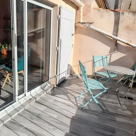 Avec Terrasse A Aix En Provence 20 M² Vue *